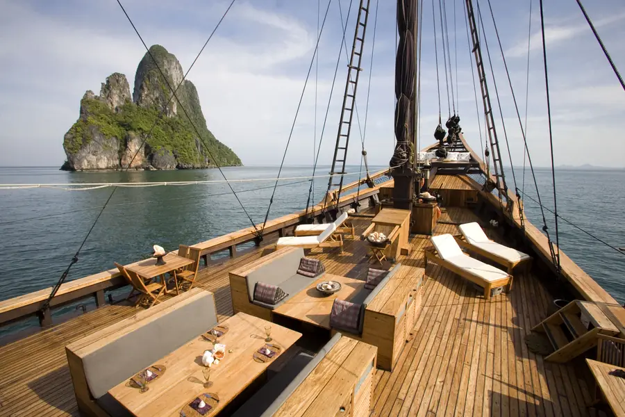 The wide open foredeck of a superyacht with loungers